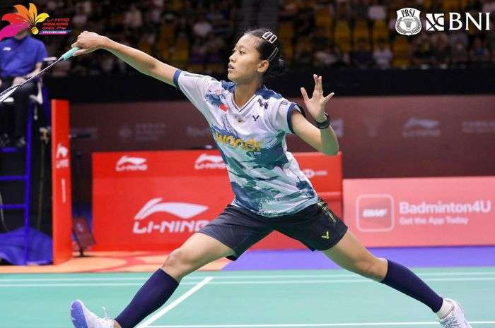 Tunggal putri Indonesia, Putri Kusuma Wardani dikalahkan unggulan ketiga, Han Yue (China), dalam laga final di Hong Kong Coliseum, Kowloon, Minggu, 15 September 2024. (Foto: PBSI)