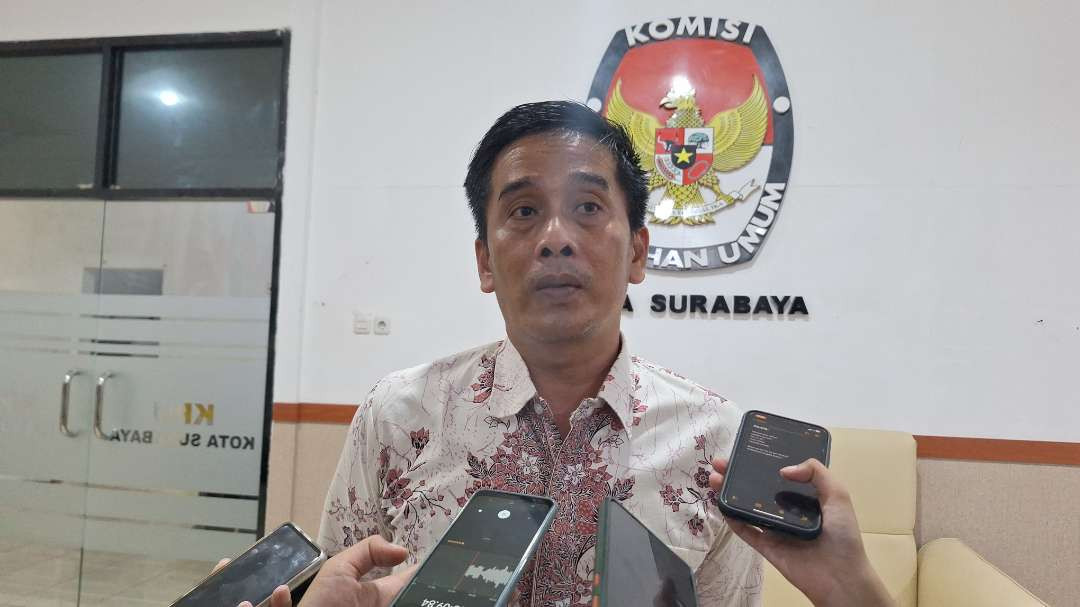 Ketua Tim Pemenangan pasangan Eri Cahyadi-Armuji, Nur Syamsi. (Foto: Julianus Palermo/Ngopibareng.id)