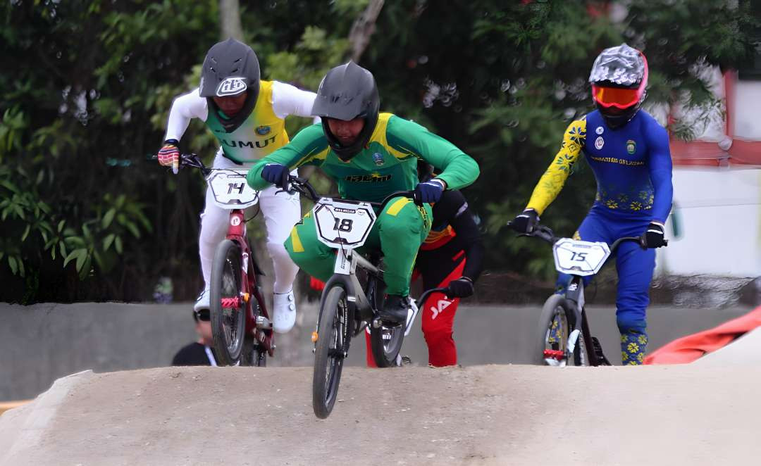 Kontingen Jawa Timur (Jatim) menjadi juara umum di cabang olahraga balap sepeda Pekan Olahraga Nasional (PON) XXI 2024 Aceh-Sumut. (Foto: KONI Jatim)