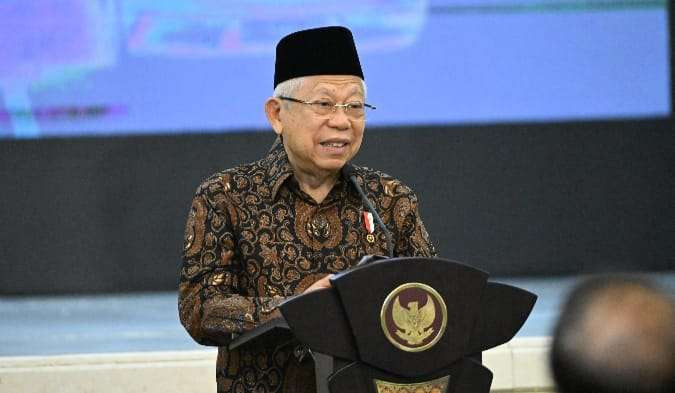 Wakil Presiden (Wapres) Ma'ruf Amin saat Rapat Percepatan Penghapusan Kemiskinan Ekstrem dan Penyerahan Dana Insentif Fiskal Kemiskinan Ekstrem Tahun 2024. (Foto: Setwapres)