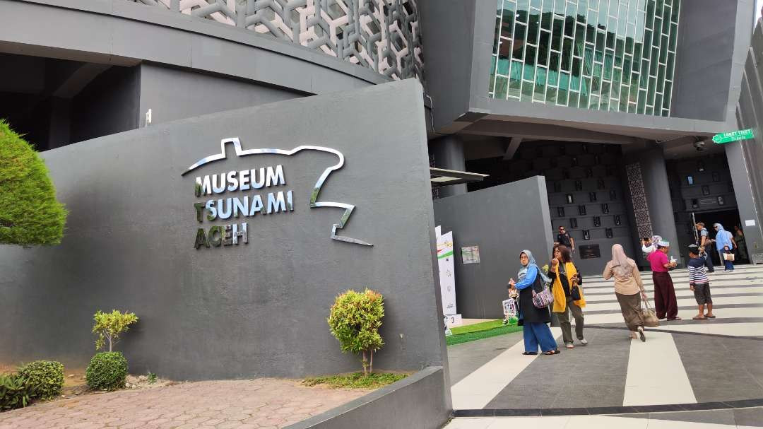 Museum Tsunami Aceh jadi tempat wisata edukasi sejarah. (Foto: Fariz Yarbo/Ngopibareng.id)