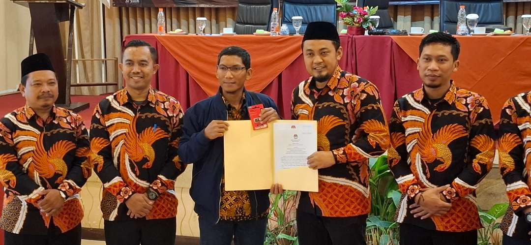 Komisi Pemilihan Umum (KPU) Kabupaten Kediri melaksanakan Rapat Pleno Terbuka Rekapitulasi dan Penetapan Daftar Pemilih Tetap. (Foto: Fendi Lesmana/Ngopibareng.id)