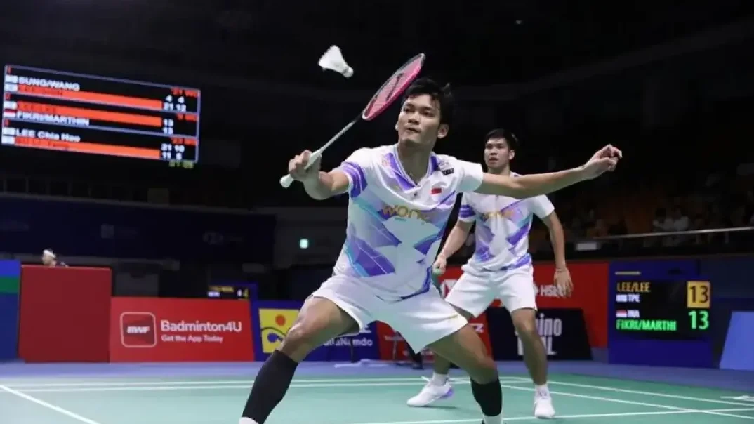 Ganda putra Indonesia, Muhammad Shohibul Fikri/Daniel Marthin menang dramatis 21-19 dan 21-19 atas wakil Denmark, Rasmus Kjaer/Frederik Sogaard. (Foto: PBSI)