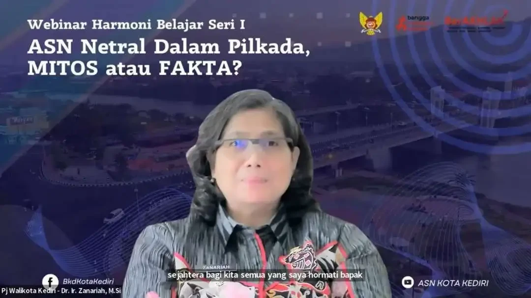 Pj Walikota Kediri Zanariah membuka webinar Harmoni Belajar 2024 yang bertema ASN Netral Dalam Pilkada: Mitos atau Fakta. (Foto: Istimewa)