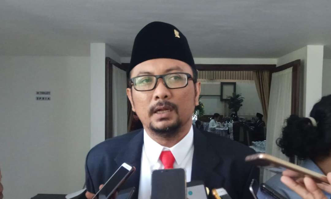 Ketua sementara DPRD Banyuwangi, I Made Cahyana Negara. (Foto: Muh Hujaini/Ngopibareng.id)