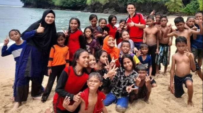 Anak anak di Daerah  terdepan terluar dan tertinggal (3T) di Halmahera Barat Maluku Utara. (Foto: Istimewa)