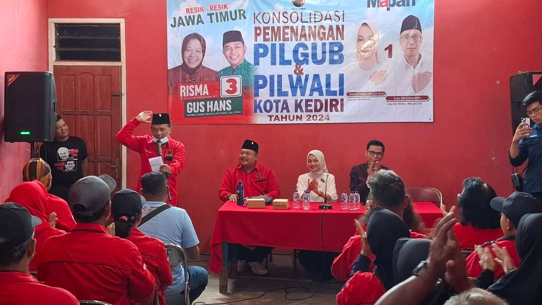 Ratusan kader Banteng Mojoroto, Kediri, siap turun sosialisasikan program paslon Vinanda dan Gus Qowim. (Foto: Fendi Lesmana/Ngopibareng.id)