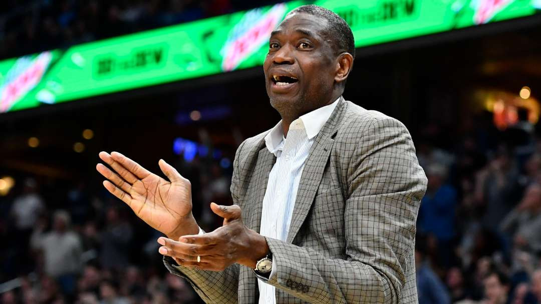 Legenda NBA Dikembe Mutombo meninggal dunia pada Senin, 30 September 2024. Pemain basket yang aktif di era 90-an ini meninggal dunia usia 58 tahun. (Foto: Reuters)