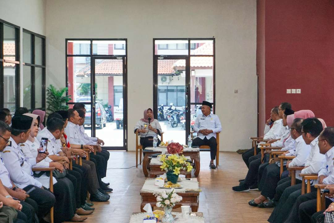 Silaturahmi Pj Walikota Pasuruan dengan para perangkat daerah, lurah, dan camat di lingkungan Pemerintah Kota Pasuruan, 25 September 2024. (Foto: Pemkot Pasuruan)