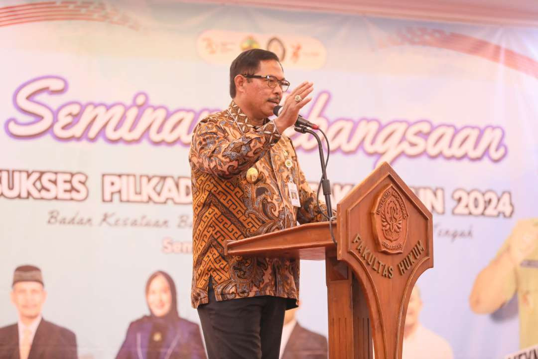 Pj Gubernur Jawa Tengah, Nana Sudjana, mengajak para mahasiswa untuk berpartisipasi aktif dalam Pilkada serentak 2024. (Foto: Pemprov Jatim)