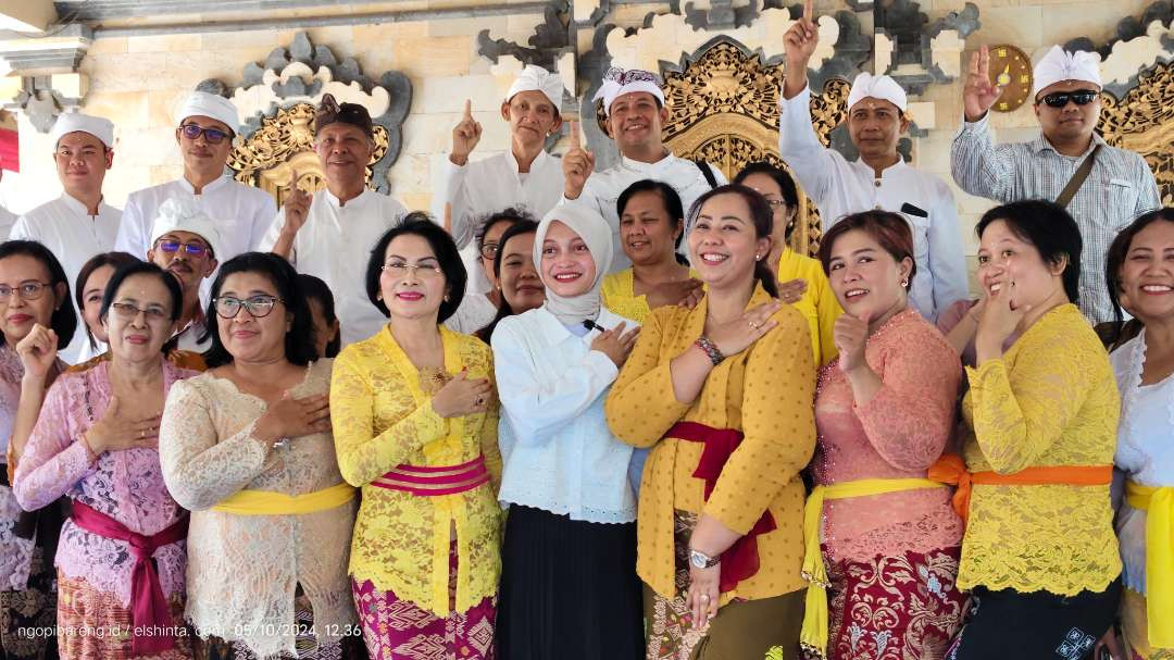 Calon Walikota Kediri Vinanda Prameswati bertemu sejumlah tokoh Hindhu Kota Kediri. (Foto: Fendi Lesmana/Ngopibareng.id)