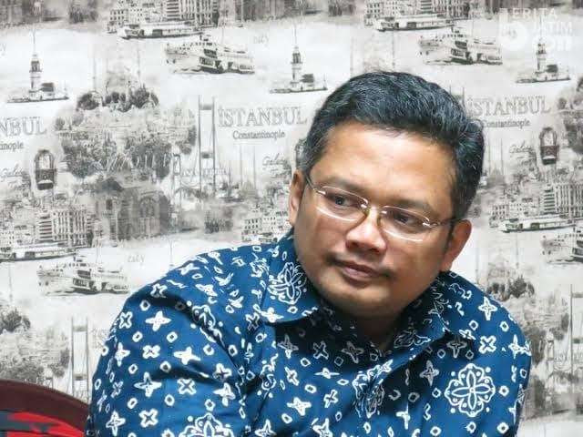 Advokat dan praktisi hukum asal Kota Surabaya, Edward Dewaruci. (Foto: Istimewa)