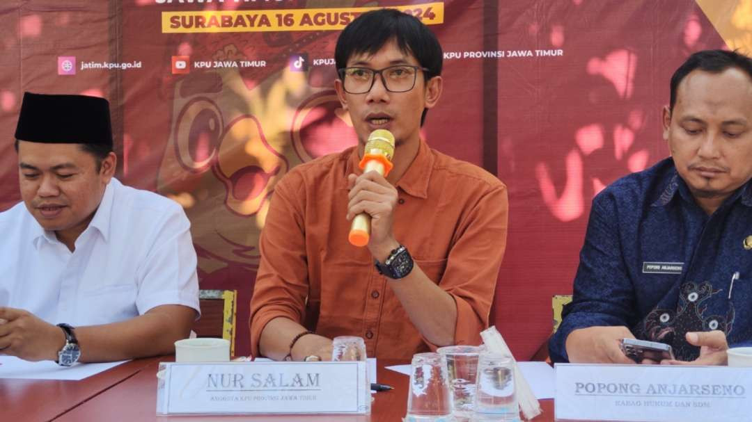 Komisioner KPU Jatim, Nur Salam. (Foto: Fariz Yarbo/Ngopibareng.id)