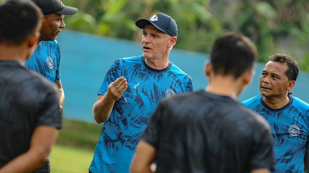 Joel Cornelli ingin datangkan keluarganya ke Indonesia (Foto: Arema FC)