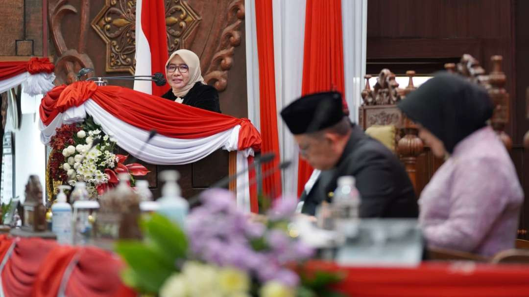 DPRD Jawa Timur menggelar rapat paripurna istimewa dalam rangka peringatan Hari Jadi ke-79 Provinsi Jatim, Sabtu, 12 Oktober 2024. (Foto: Yarbo/Ngopibareng.id)