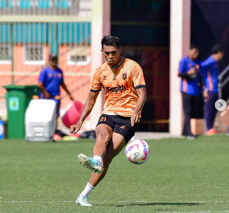 Pemain Persibo Bojonegoro, yang dijadwalkan turun melawan Persela Lamongan, di Stadion Letjen Soedirman, pada Sabtu 12 Oktober 2024, sore. (Foto: Instagram persibo)