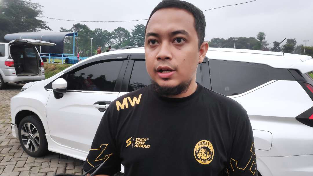 Manajer Bisnis Arema FC, Munif Bagaskara Wakid setujui gagasan tiket kehormatan untuk keluarga korban Tragedi Kanjuruhan (Foto: Agung/Ngopibareng.id)