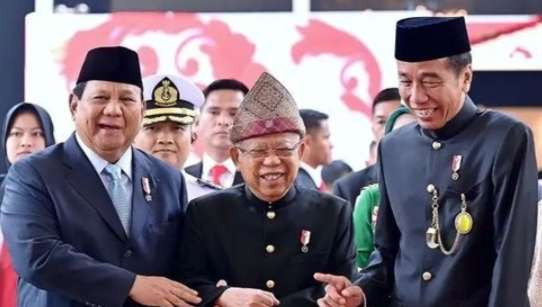 Presiden Jokowi bersama Wwapres KH Ma'ruf Amin dan Presiden terpilih Prabowo Subianto, kompak  (Foto: Setpres).