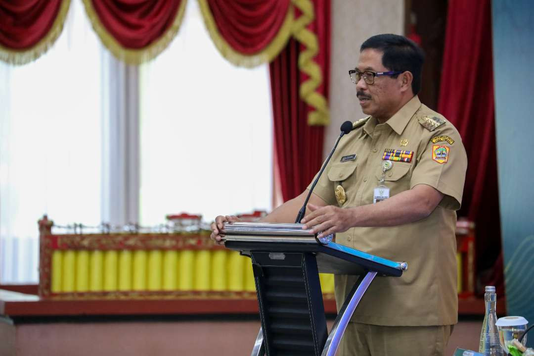 Pj Gubernur Jawa Tengah, Nana Sudjana Rapat Koordinasi Wilayah se-Jateng untuk Pengamanan Produksi dan Percepatan Pertanaman Padi di kantor Badan Pengembangan Sumber Daya Manusia Daerah (BPSDMD) Jateng, Senin, 14 Oktober 2024. (Foto: Istimewa)