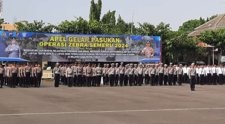 Polres Tuban menggelar apel gelar pasukan Operasi Zebra Semeru 2024 (Foto: Dok. Istimewa)