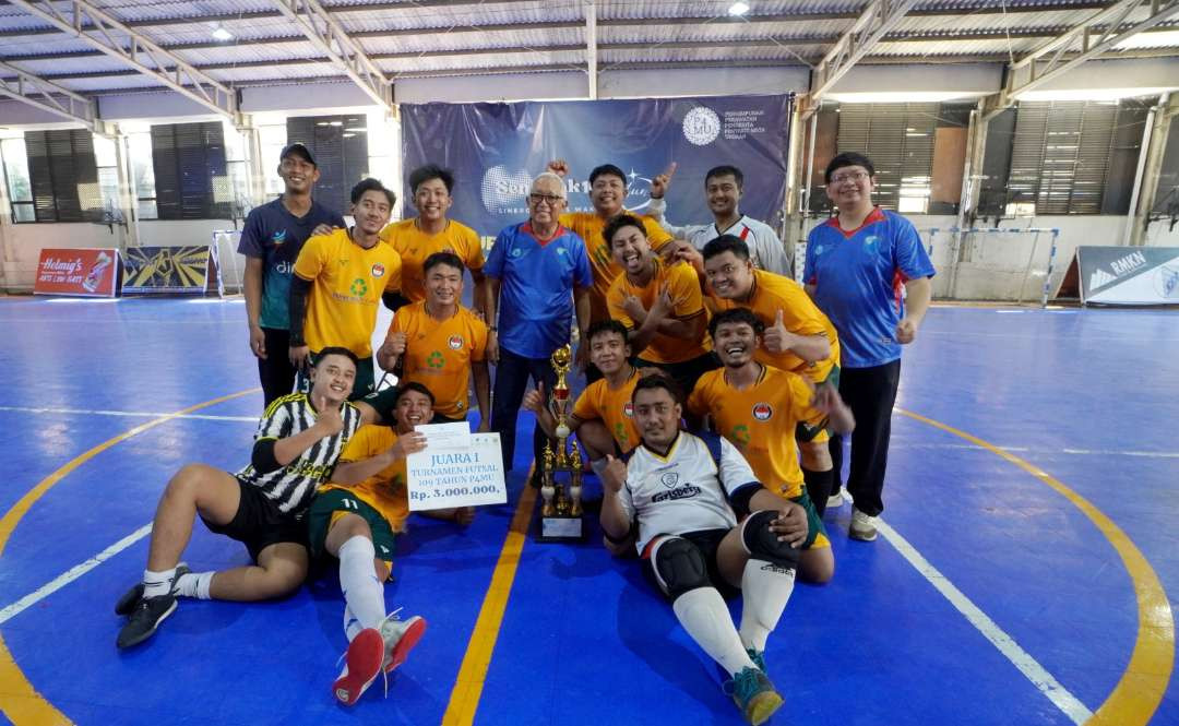 Turnamen Futsal P4MU 2024 yang dimenangkan oleh tim Puskesmas wilayah Surabaya Barat. (Foto: Humas P4MU)