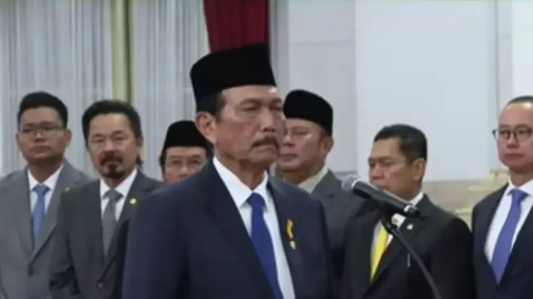 Presiden RI Prabowo Subianto mengangkat Luhut Binsar Pandjaitan sebagai Ketua Dewan Ekonomi Nasional Kabinet Merah Putih periode 2024–2029. (Foto: Ant)