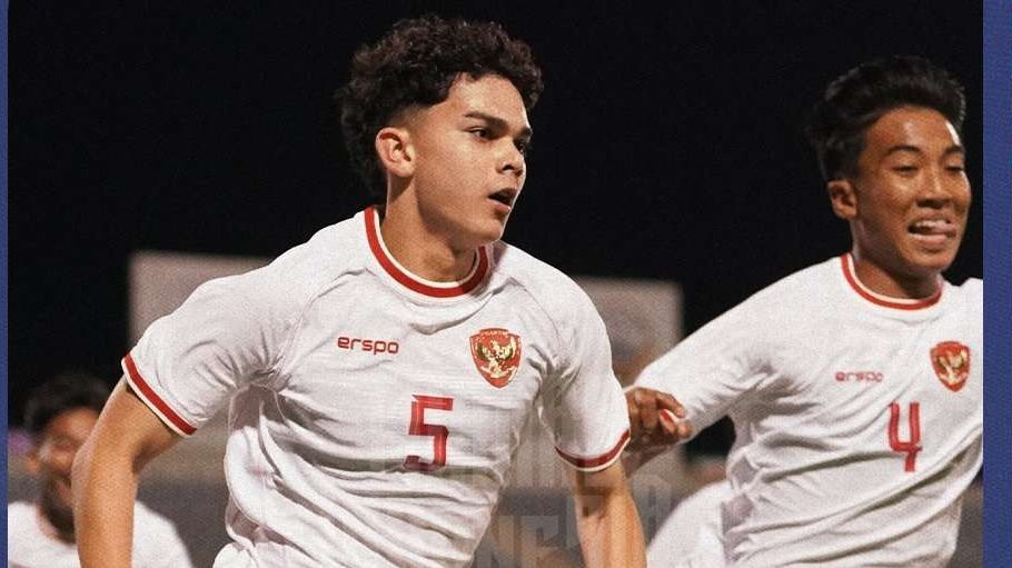 Gol bek kelahiran Australia Mathew Baker membawa Timnas Indonesia U-17 menang atas Kuwait di Kualifikasi Piala Asia AFC U-17. (Foto: AP)