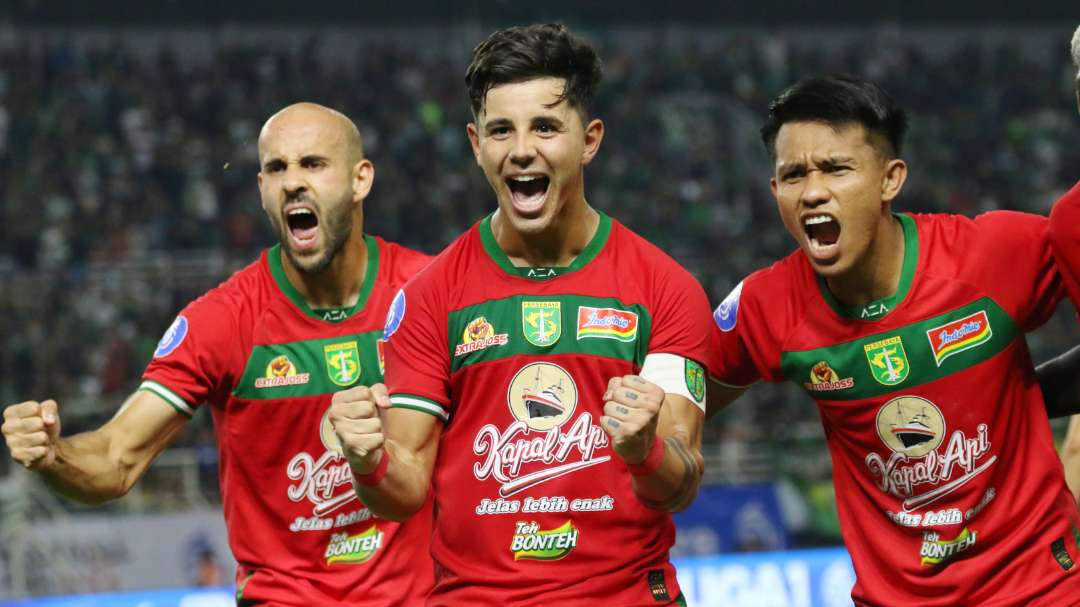 Pemain Persebaya, Bruno Moreira (tengah) masih menjadi tumpuan utama di lini depan. (Foto: Fariz Yarbo/Ngopibareng.id)