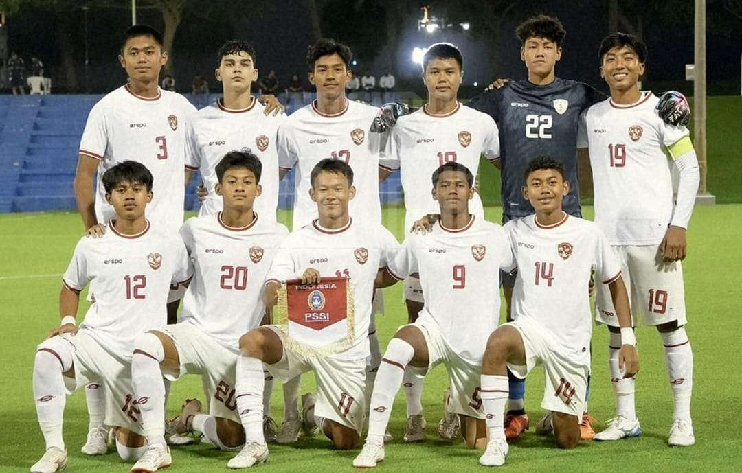 Timnas Indonesia U-17 menghadapi Kuwait pada laga perdana fase Grup G Kualifikasi Piala Asia U17 2025 di Al-Shabab SC Stadium, Rabu 23 Oktober 2024. (Foto: Instagram PSSI)