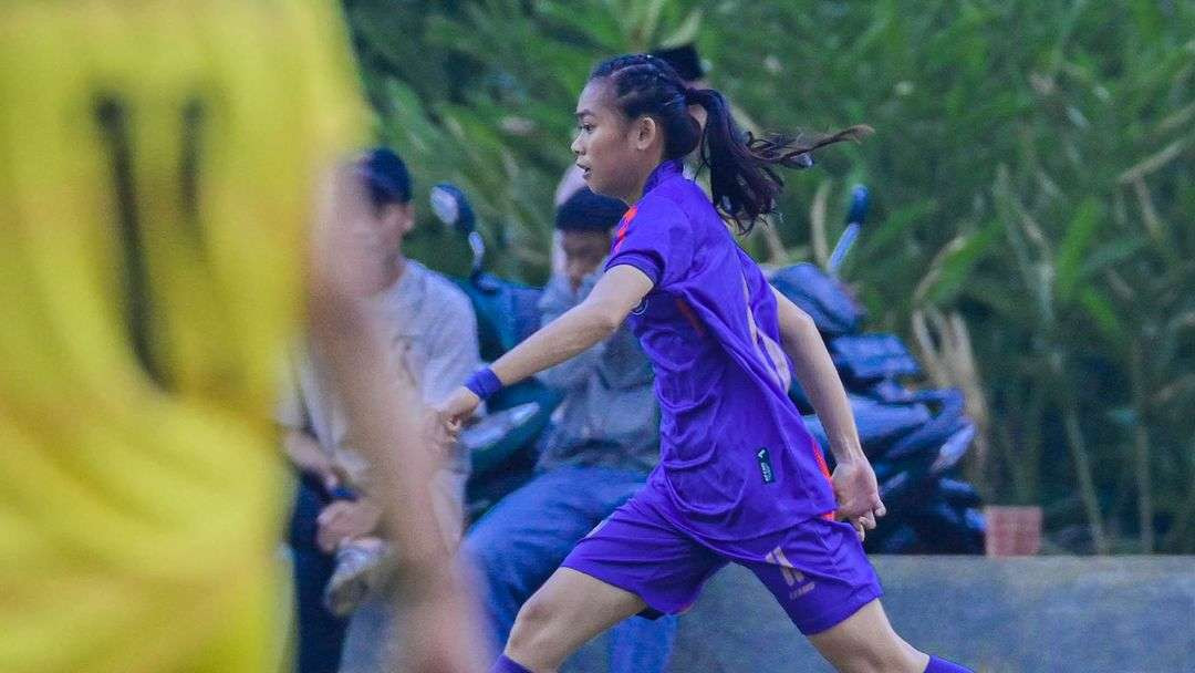 Nesian Naila dengan seragam Arema FC Women (Foto