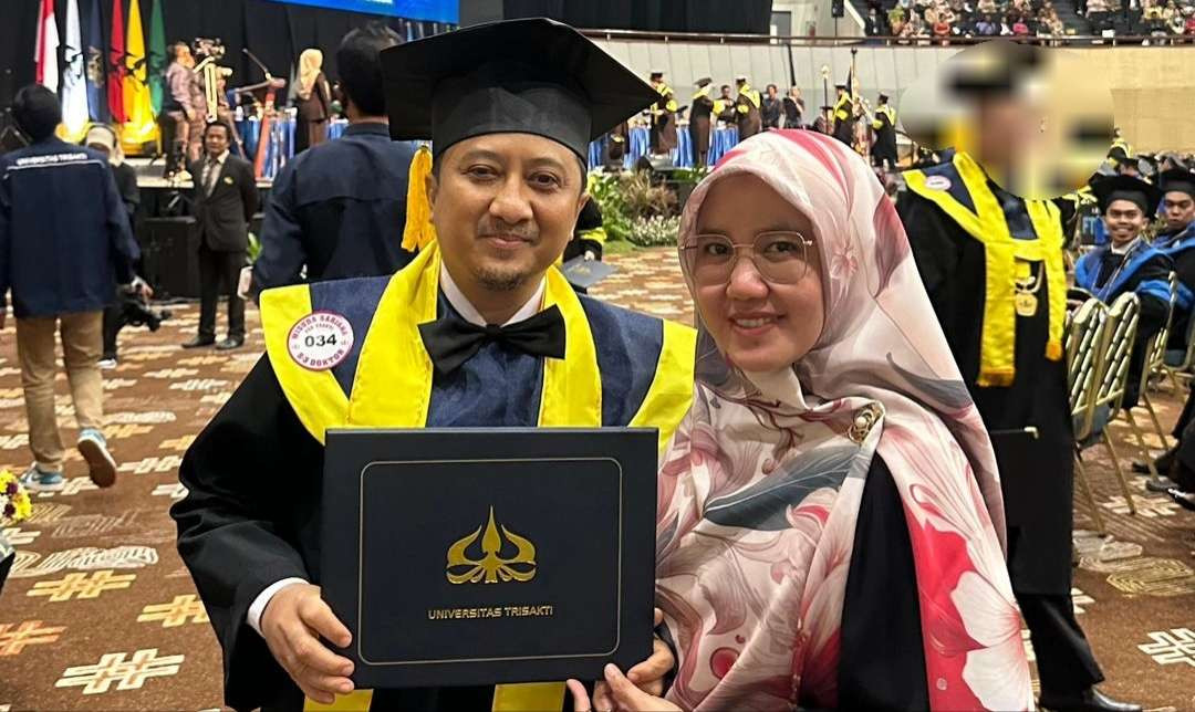 Ustaz Yusuf Mansur Raih gelar Doktor dari Universitas Trisakti Jakarta. (Foto: Instagram)