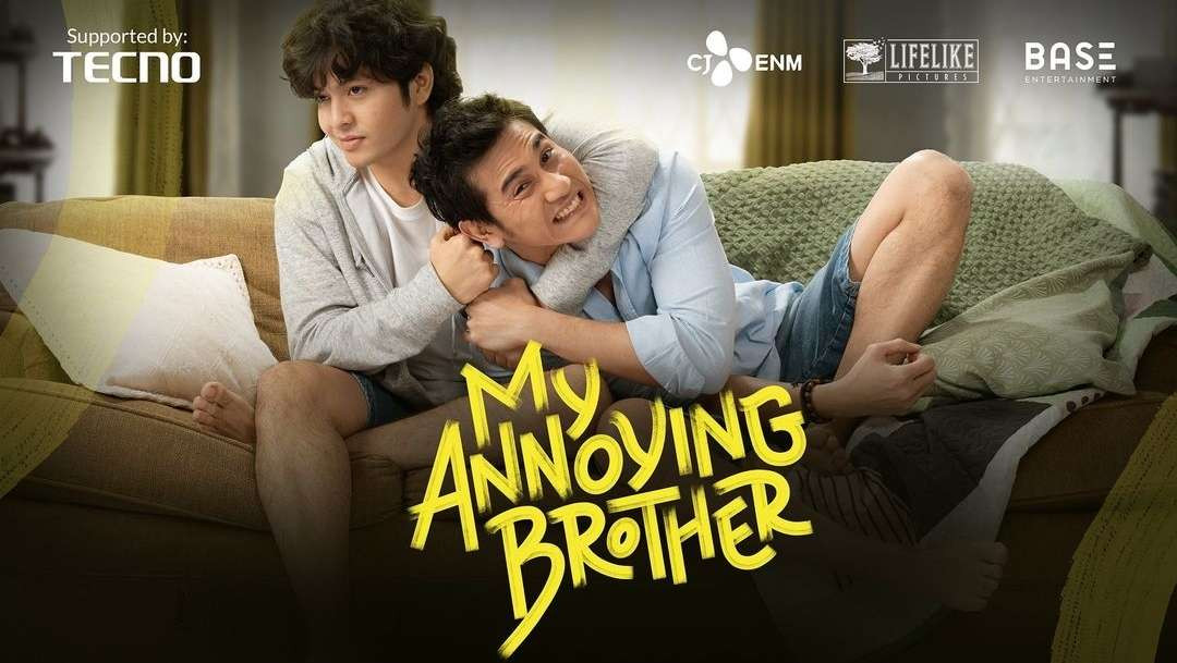 Poster film My Annoying Brother dibintangi Vino G Bastian dan Angga Yunanda. (Foto: BASE)