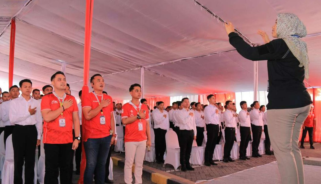 Semangat Sumpah Pemuda ke-96 diusung sebagai tema pelaksanaan Seleksi Kompetensi Dasar CPNS hari kesepuluh yang digelar di Politeknik Pelayaran Surabaya, Senin 28 Oktober 2024. (Foto: Humas Kemenkumham Jatim)