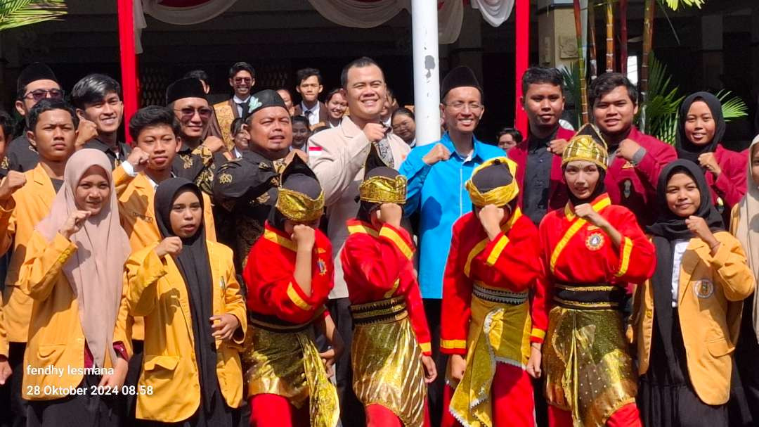 KNPI Kota Kediri ajak generasi milenial tekan golput di momen Sumpah Pemuda, Senin 28 Oktober 2024. (Foto: Fendi Lesmana/Ngopibareng.id)