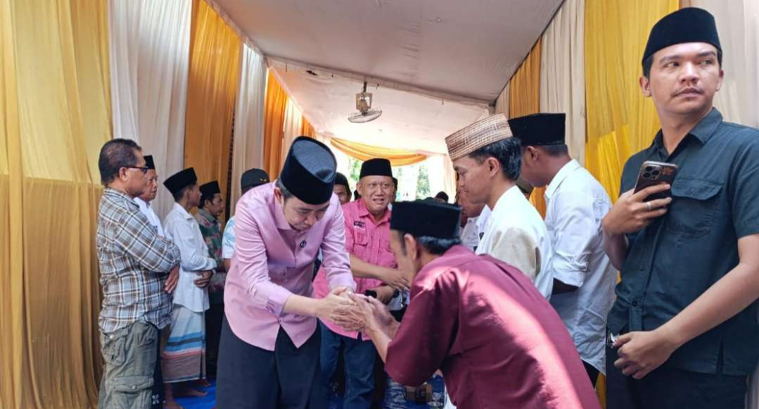 Gus Fawait saat hadir langsung dalam deklarasi dukungan oleh PPAI Jember di Kecamatan Panti (Foto: Dok. Tim Paslon 02)