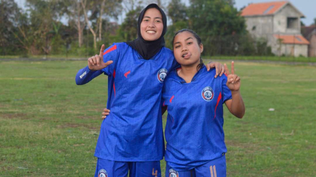 Alzahna Firzalvia dan Nava Rina usai latihan (Foto: Nanang Habibi)