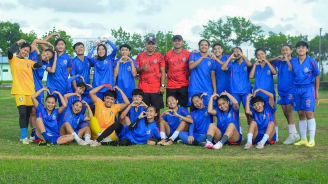 Skuad Arema FC Women terbang ke Palangkaraya. (Foto: Dok. Arema FC Women)