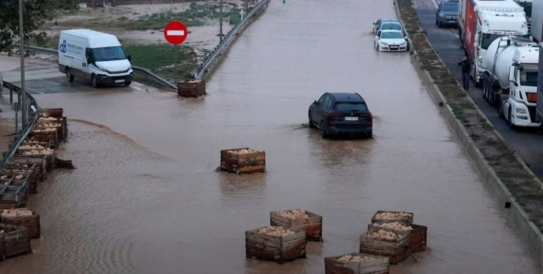 Kondisi banjir di Spanyol. (Foto: Istimewa)