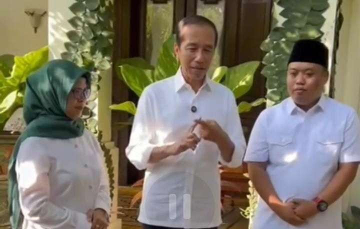 Luar Biasa. Rini Syarifah – Abdul Ghoni dapat dukungan penuh Joko Widodo Presiden ke-7 untuk Pilkada Kabupaten Blitar. (Foto:kusnin for ngopibareng.id)