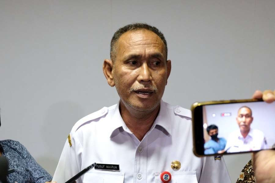 Kepala Dinas Pendidikan Kota Surabaya, Yusuf Masruh respons parodi guru takut tegur murid. (Foto: Julianus Palermo/Ngopibareng.id)