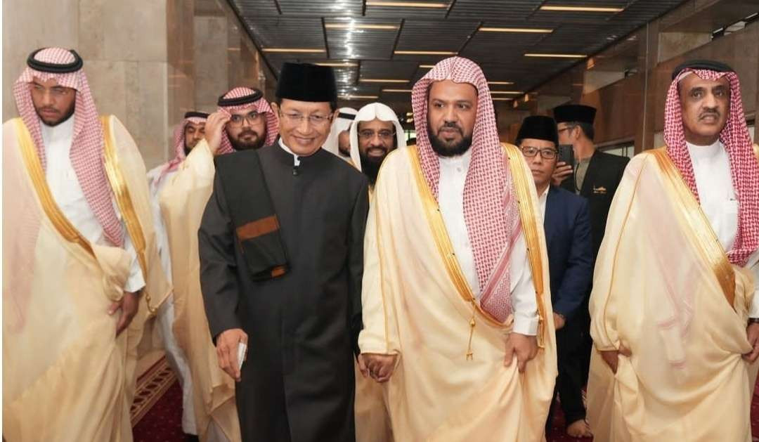 Menteri Agama Prof KH Nasaruddin Umar bersama pejabat pemerintah Arab Saudi. (Ilustrasi)