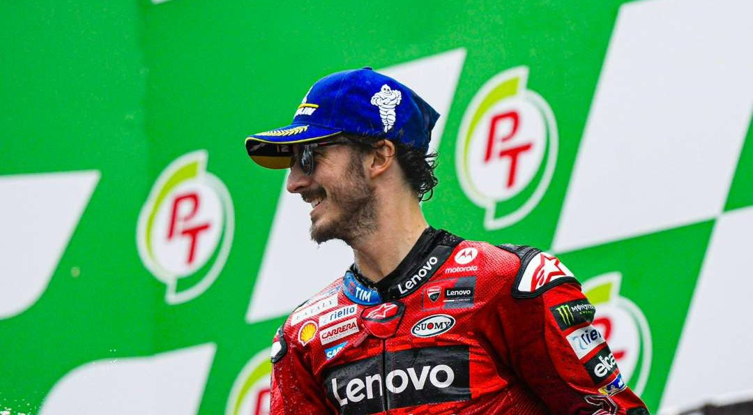 Francesco Bagnaia memenangkan balapan MotoGP Malaysia 2024, Minggu 3 November 2024. (Foto: X/@PeccoBagnaia)