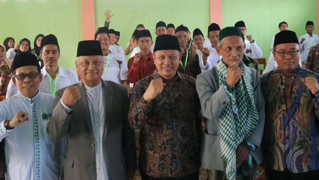 Pengurus Cabang Ikatan Sarjana Nahdlatul Ulama (PC ISNU) Sidoarjo bersama Pimpinan Anak Cabang Krian (PAC) ISNU Krian menggelar Workshop Manajemen Pembelajaran Guru Madin. (Foto: NU gor ngopibareng.id)