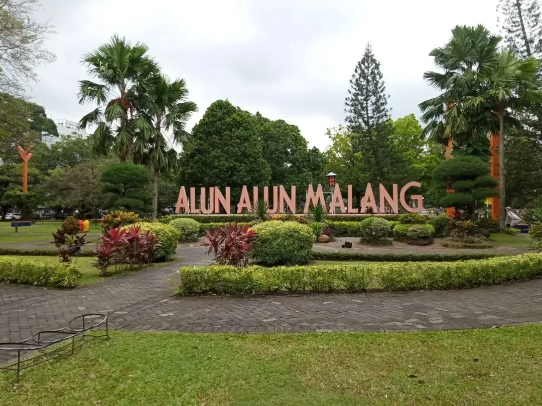 Suasana di Alun-Alun Kota Malang (Foto: dok/Ngopibareng.id)