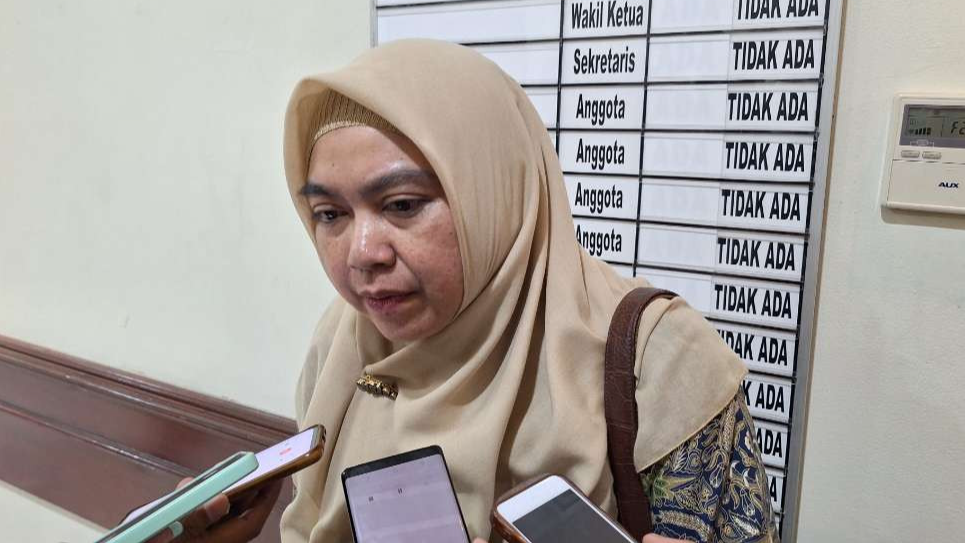 Kepala Cabang Utama BPJS Kesehatan Kota Surabaya, Hernina Agustin. (Foto: Julianus Palermo/Ngopibareng.id)