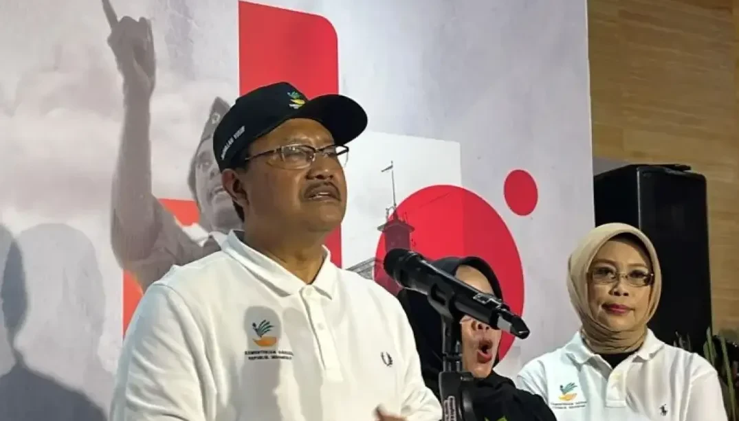 Menteri Sosial Saifullah Yusuf mengimbau masyarakat khususnya yang tinggal di wilayah rawan bencana agar mengenali berbagai tanda awal. (Foto: Ant)