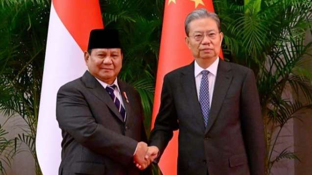 Presiden Prabowo Subianto melakukan pertemuan bilateral dengan Ketua Kongres Rakyat Nasional (National People's Congress) RRT Zhao Leji pada Sabtu, 9 November 2024 di Beijing,RRT. (Foto: BPMI Setpres)