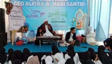 Rayakan Hari Santri, MWC NU) Sawahan, Surabaya, mengundang 1.100 anak yatim, Ahad (10 November 2024). (Foto: Alfira for ngopibareng.id)