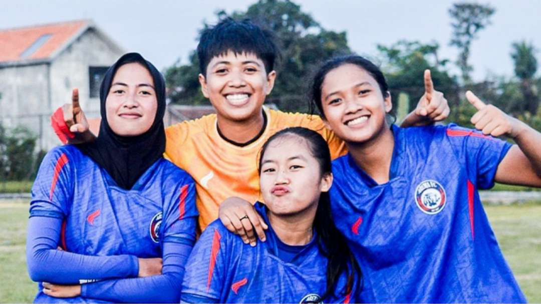 Para pemain Arema FC Women awali ASBWI Cup 2024 dengan kemenangan tipis atas Adhyaksa Kalteng Putri, Kamis, 14 November 2024. (Foto: Istimewa)