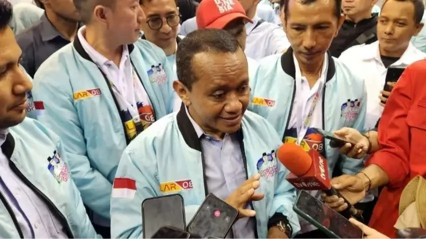 Ketua Umum Partai Golkar Bahlil Lahadalia, saat ada kegiatan di DBL Arena, Surabaya, Minggu 3 Desember 2023. (Foto: Fariz Yarbo/Ngopibareng.id)